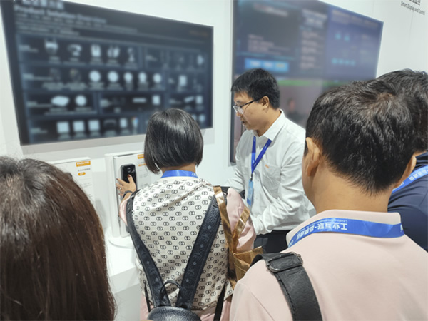 樂橙亮相第19屆中國國際社會公共安全博覽會，四大產(chǎn)品品類構(gòu)建智慧安全家庭