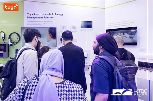 向綠而行!涂鴉智能亮相香港秋電展,以IoT技術引領低碳生活趨勢 向綠而行!涂鴉智能亮相香港秋電展,以IoT技術引領低碳生活趨勢