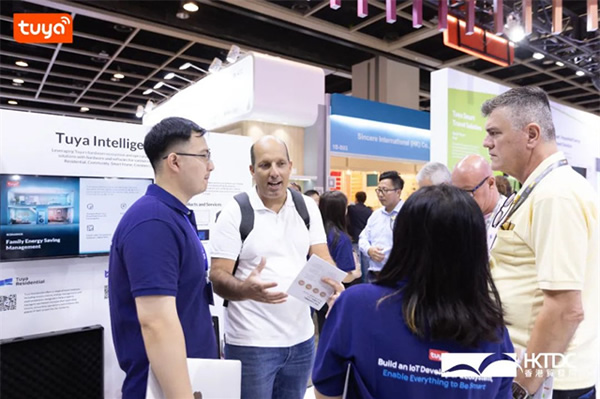 向綠而行!涂鴉智能亮相香港秋電展,以IoT技術引領低碳生活趨勢 向綠而行!涂鴉智能亮相香港秋電展,以IoT技術引領低碳生活趨勢