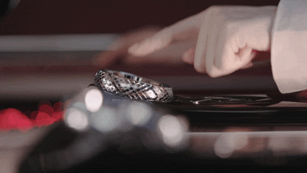 摩根全屋智能 × 奔馳凌際|在移動空間里發(fā)揮智能的無限可能 摩根全屋智能 × 奔馳凌際|在移動空間里發(fā)揮智能的無限可能