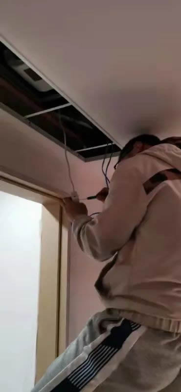 世聰智能 × 人物訪談 | 高級工程師張奇:我變強了,但我沒有變禿! 世聰智能 × 人物訪談 | 高級工程師張奇:我變強了,但我沒有變禿!