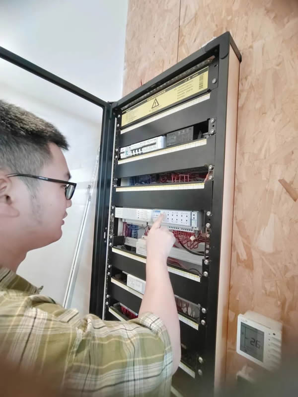 世聰智能 × 人物訪談 | 高級工程師張奇:我變強了,但我沒有變禿! 世聰智能 × 人物訪談 | 高級工程師張奇:我變強了,但我沒有變禿!