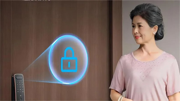 美的智能門鎖BF550 Plus：?貓眼可視，遠(yuǎn)程智控