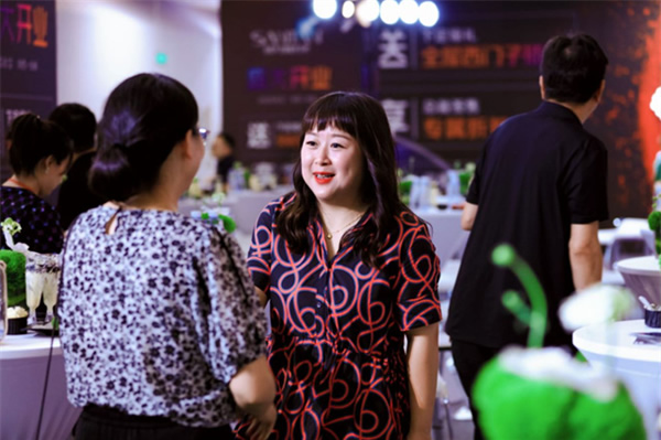 想天安康智能燈光體驗館盛大開業(yè)！