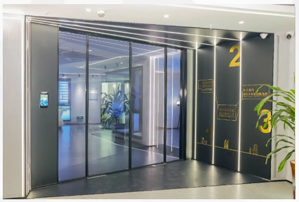 智慧之窗點(diǎn)亮新城，施米德攀枝花店盛大啟幕，搶占先機(jī)