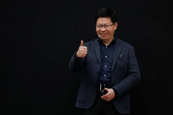 華為“造車”的路線之爭