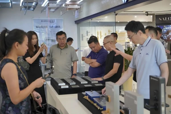 雅潔五金智能鎖舉辦2023裝配集成空間交流會_6