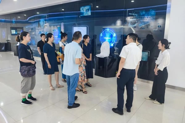 為教師“賦能”，榮事達(dá)智能家居校企聯(lián)動協(xié)同育人_4