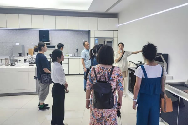 為教師“賦能”，榮事達(dá)智能家居校企聯(lián)動協(xié)同育人_9