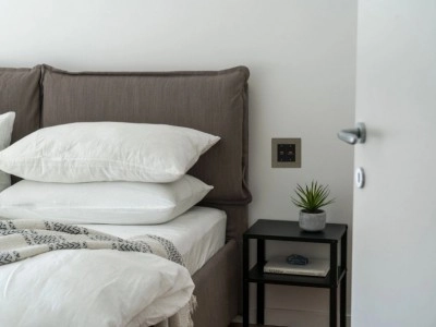 聰普智能二代RCU一體機發布全新智慧酒店解決方案