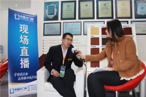 現(xiàn)場(chǎng)采訪