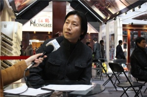 現(xiàn)場(chǎng)采訪